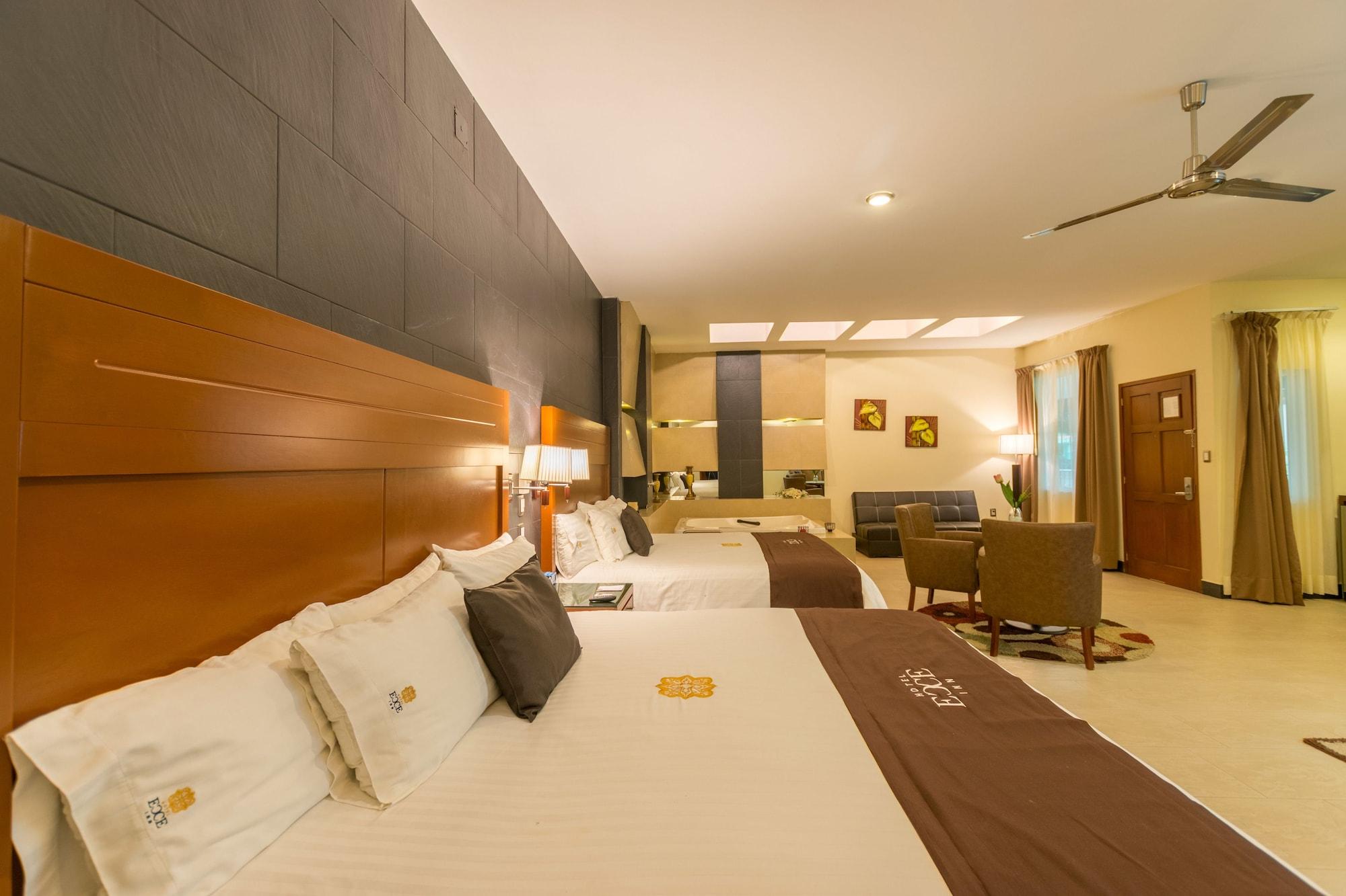 Hotel Ecce Inn & Spa Silao Eksteriør billede Suite