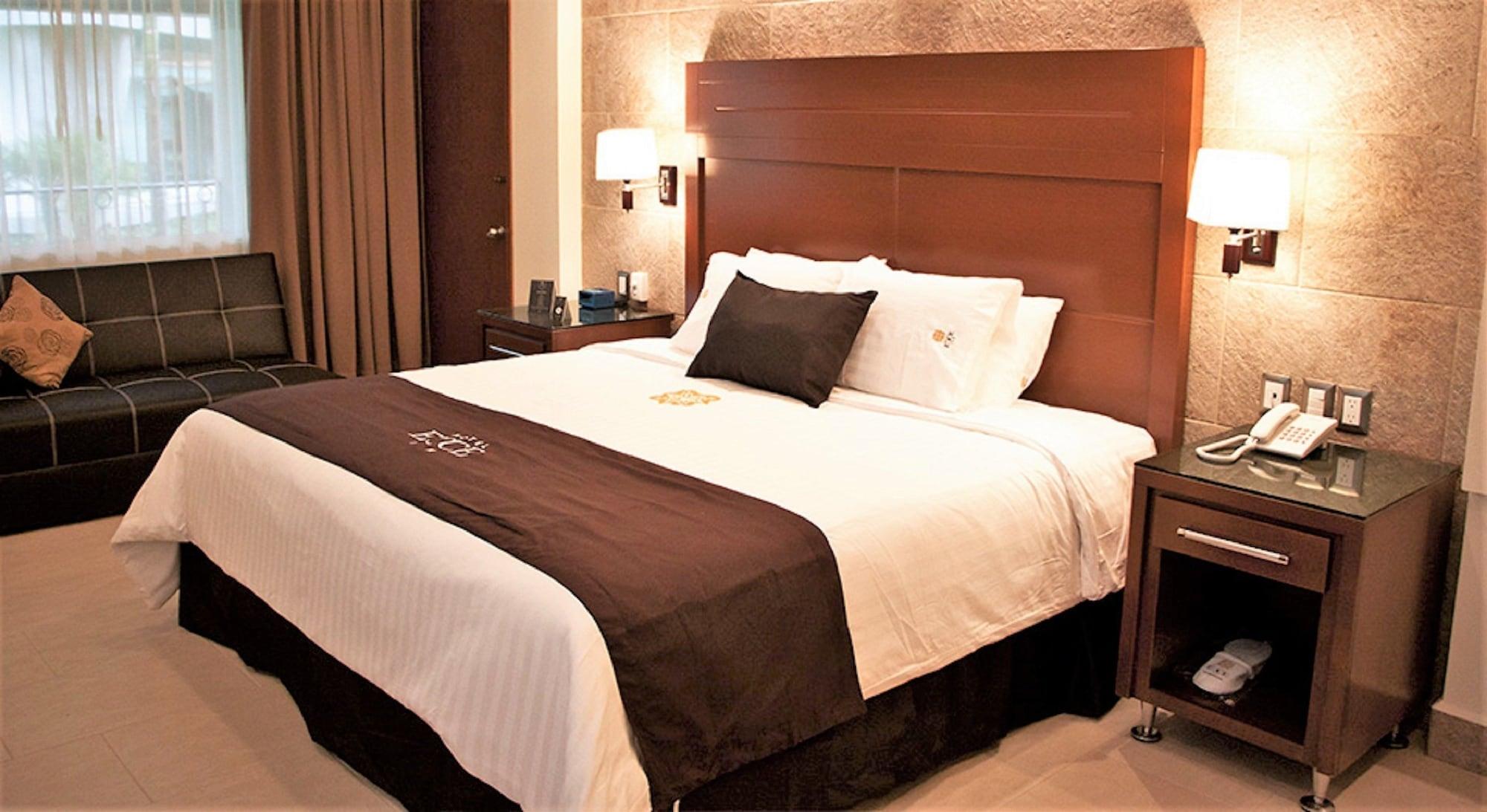 Hotel Ecce Inn & Spa Silao Eksteriør billede A bed