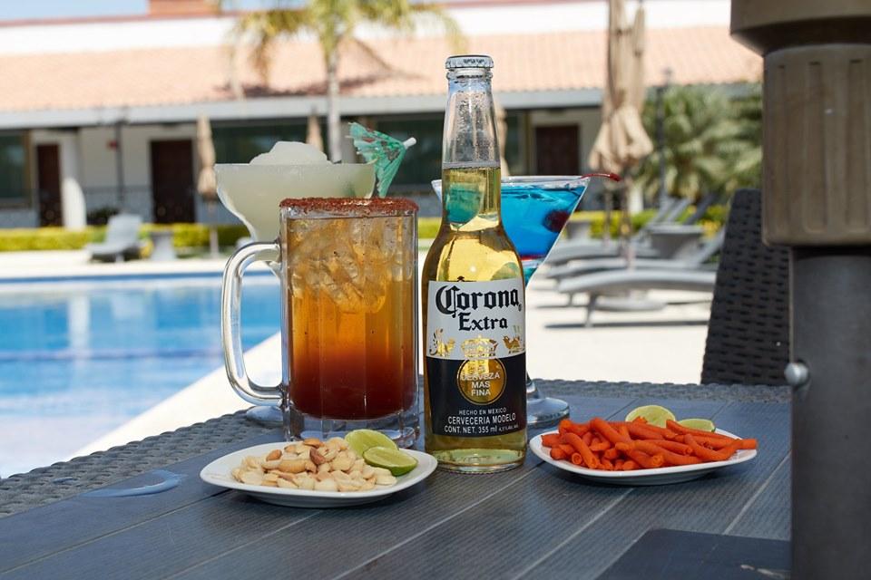 Hotel Ecce Inn & Spa Silao Eksteriør billede Corona Extra